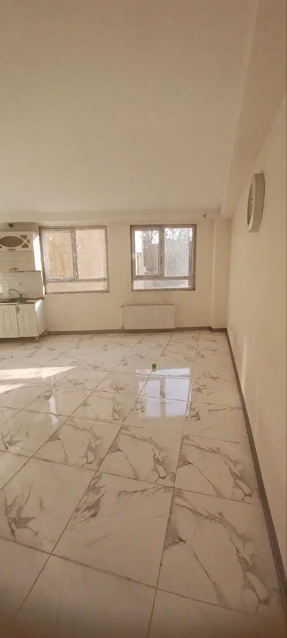 اتابک ملایری خرسند ۶۳ متر نوساز