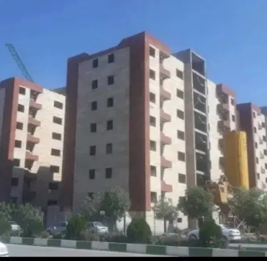 شهرک بعثت 94متری