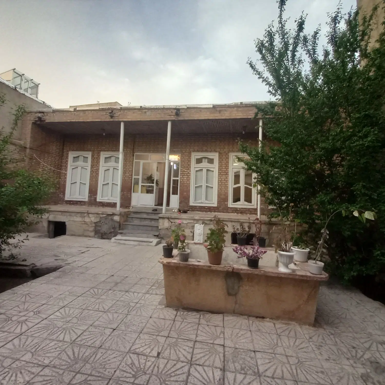 اجاره واحد ۵۵ متری