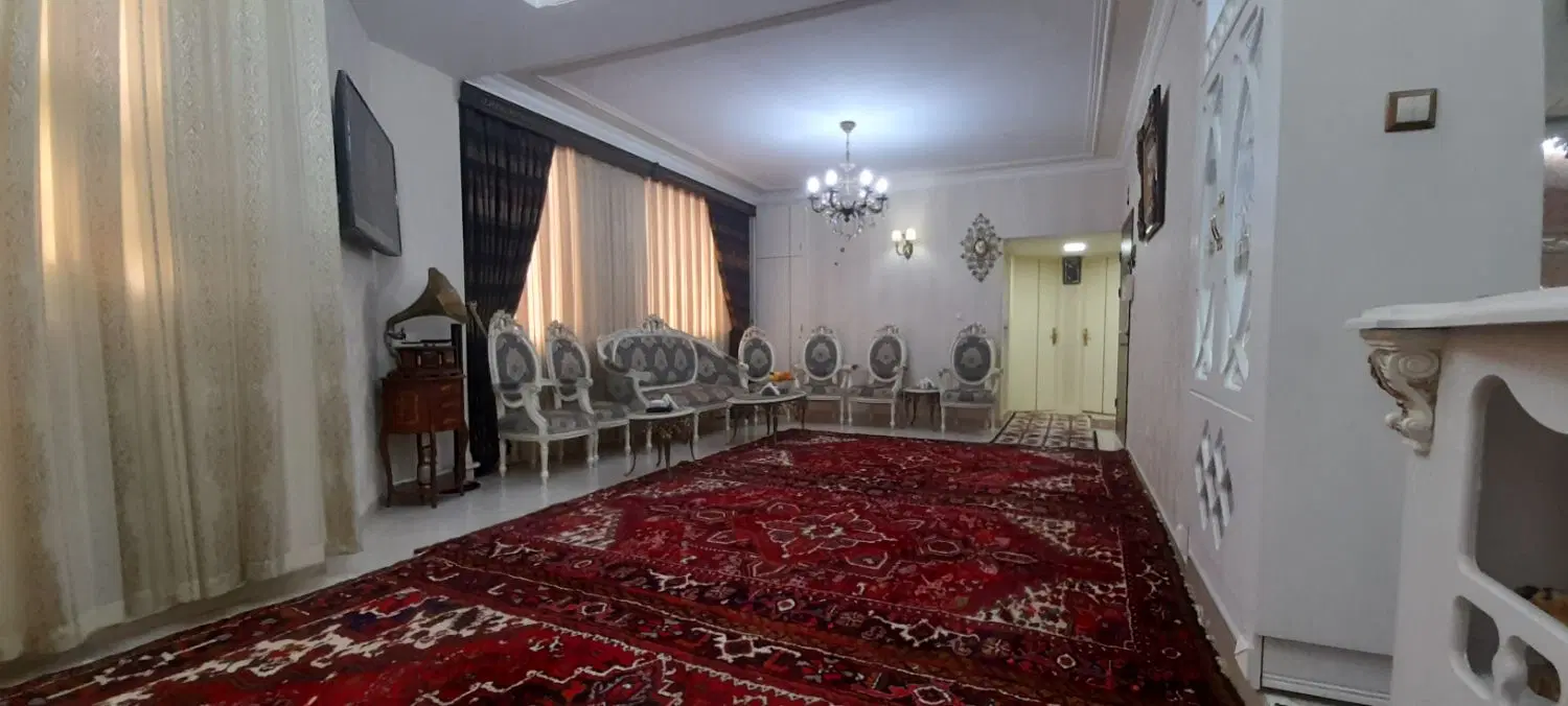 آپارتمان شرشرا
