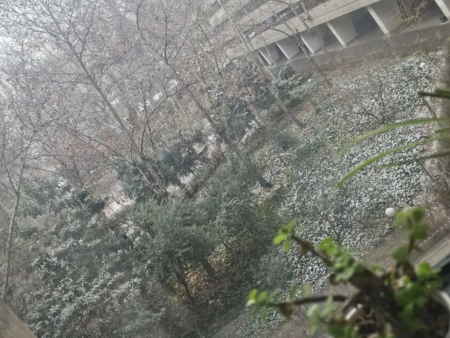 فروشی چهار خواب شهرک اکباتان a3 بدون پارکینگ