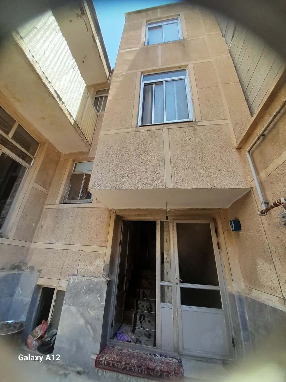 خانه حیاط دار