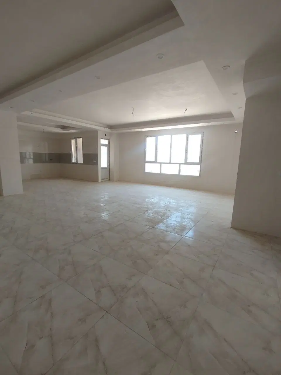 ۹۵ متری روبه نما شخصی ساز