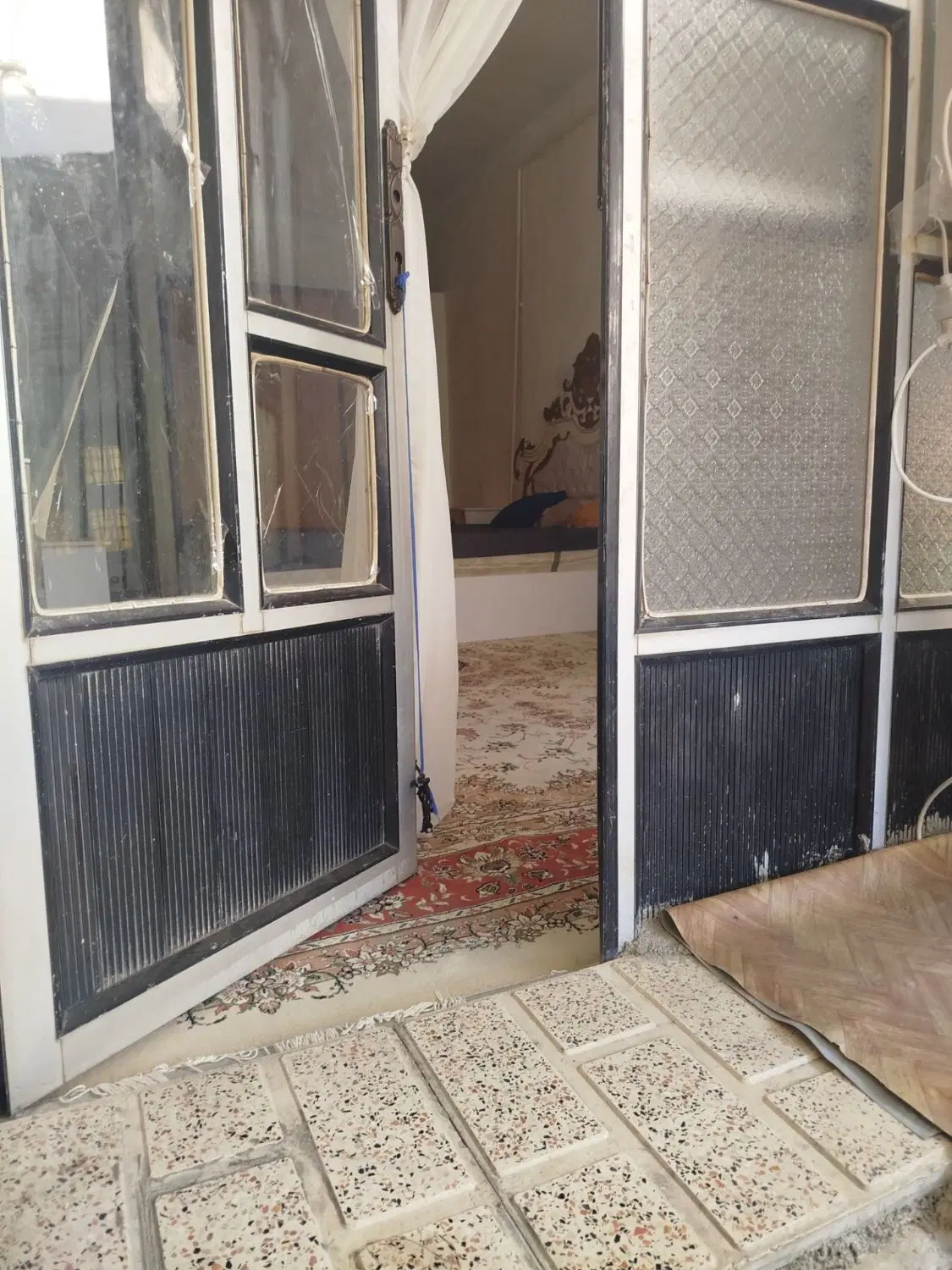 خانه ۴۰ متری واقع دربازرگانی