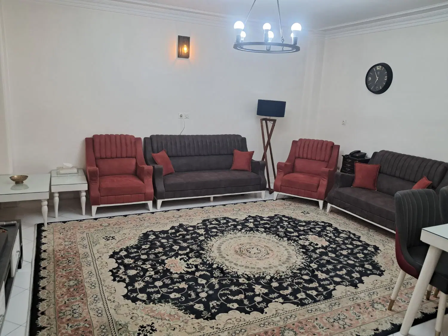 ۶۵ متر ۱ خوابه با پارکینگ