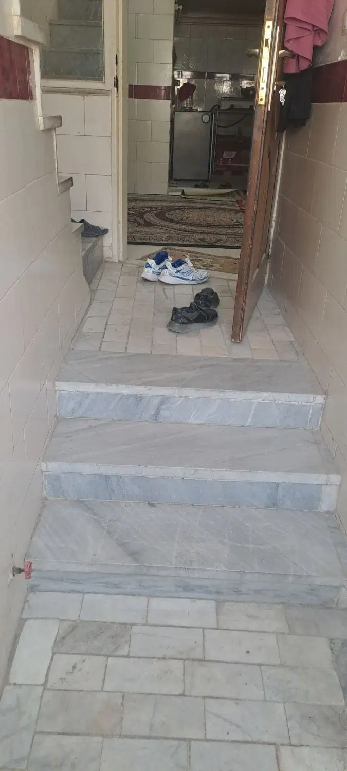 همکف راه جدا