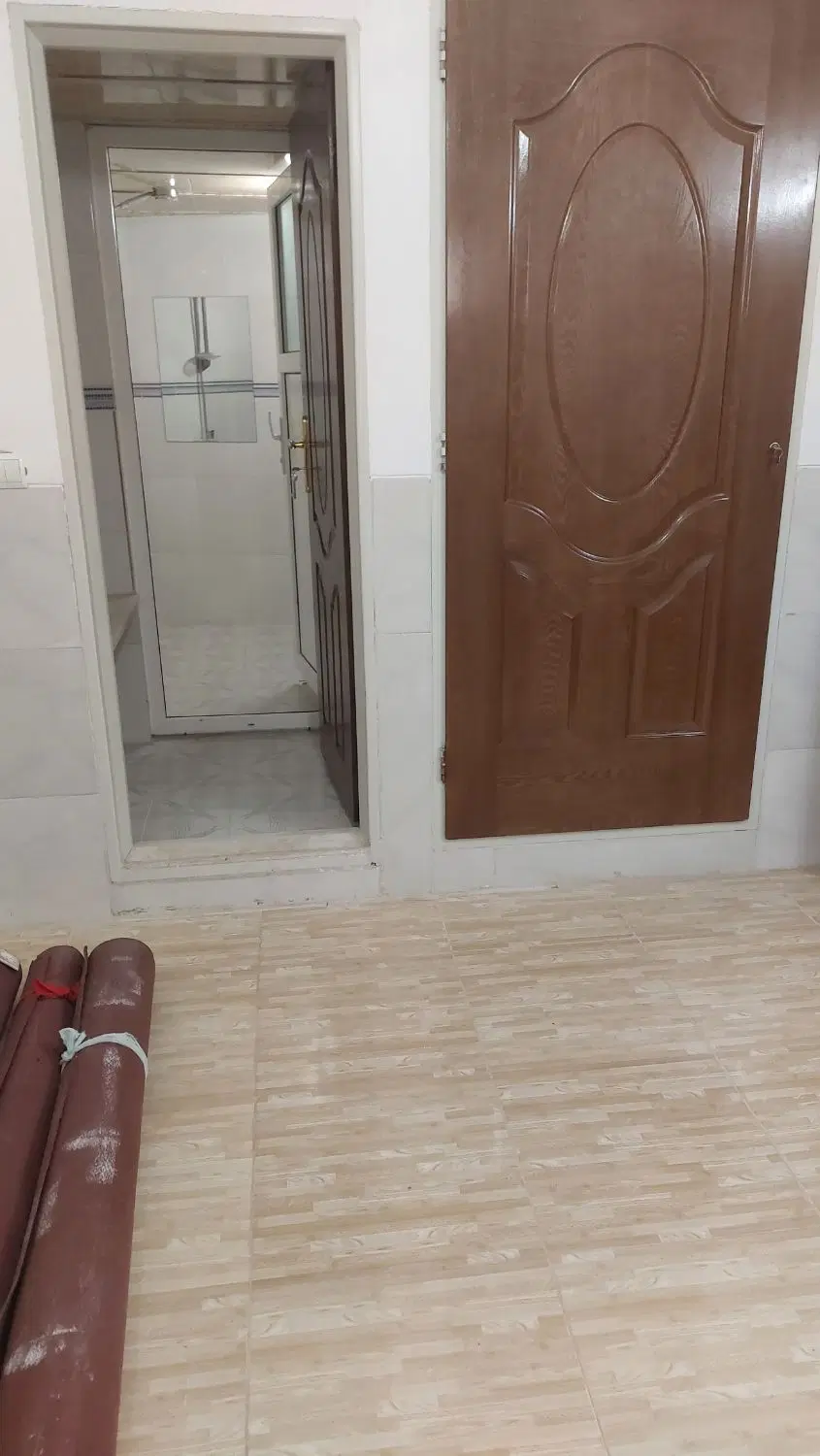 رهن کامل وبرای شرعی مبلغی اجاره ۶۰۰ت رهن