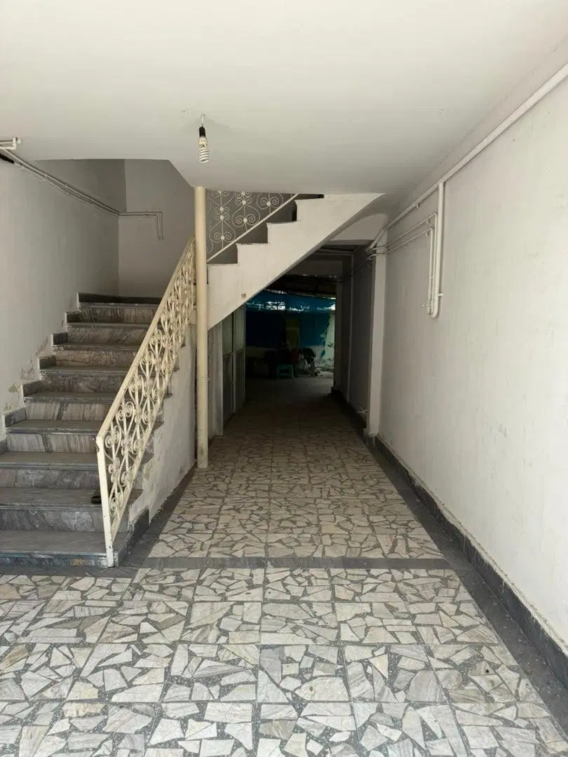 خانه کلنگی و ویلایی