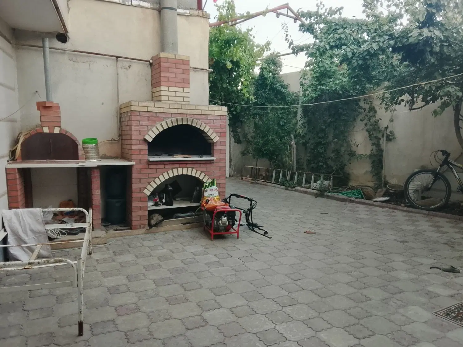 اجاره خانه ویلایی ۳۰۰ متر قره حسنلو