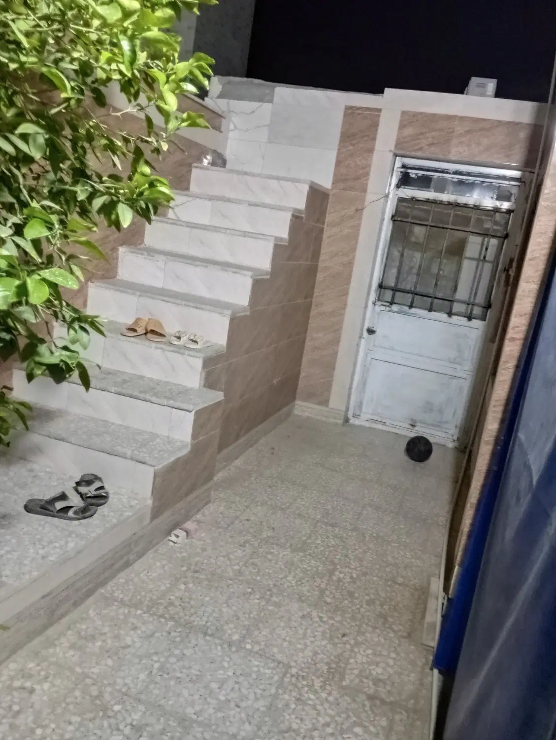 منزل فروشی