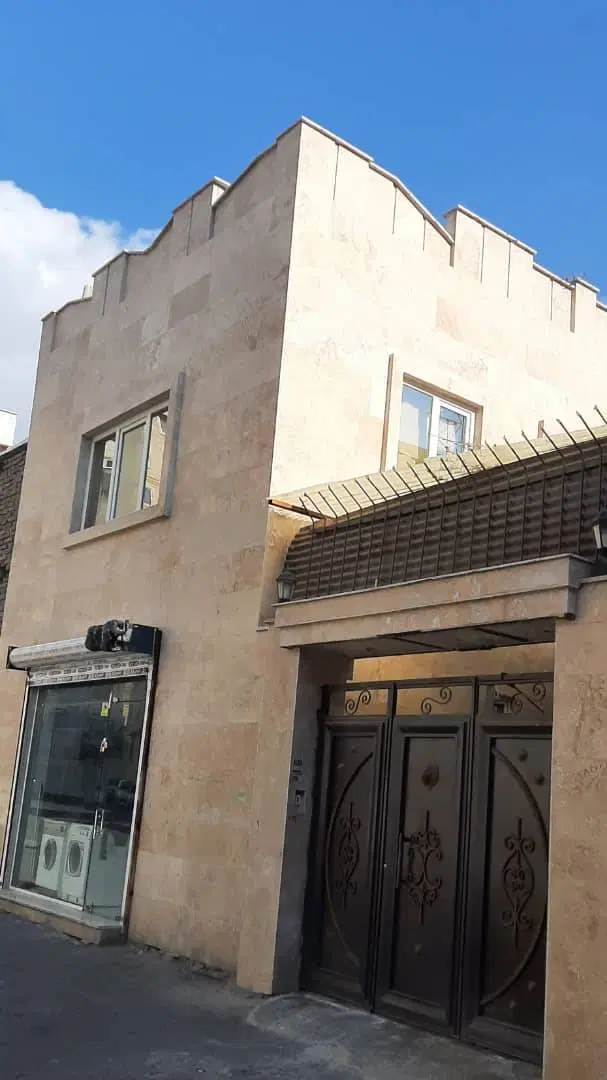 ویلایی ۸۸ متر با ۱۶ متر تجاری
