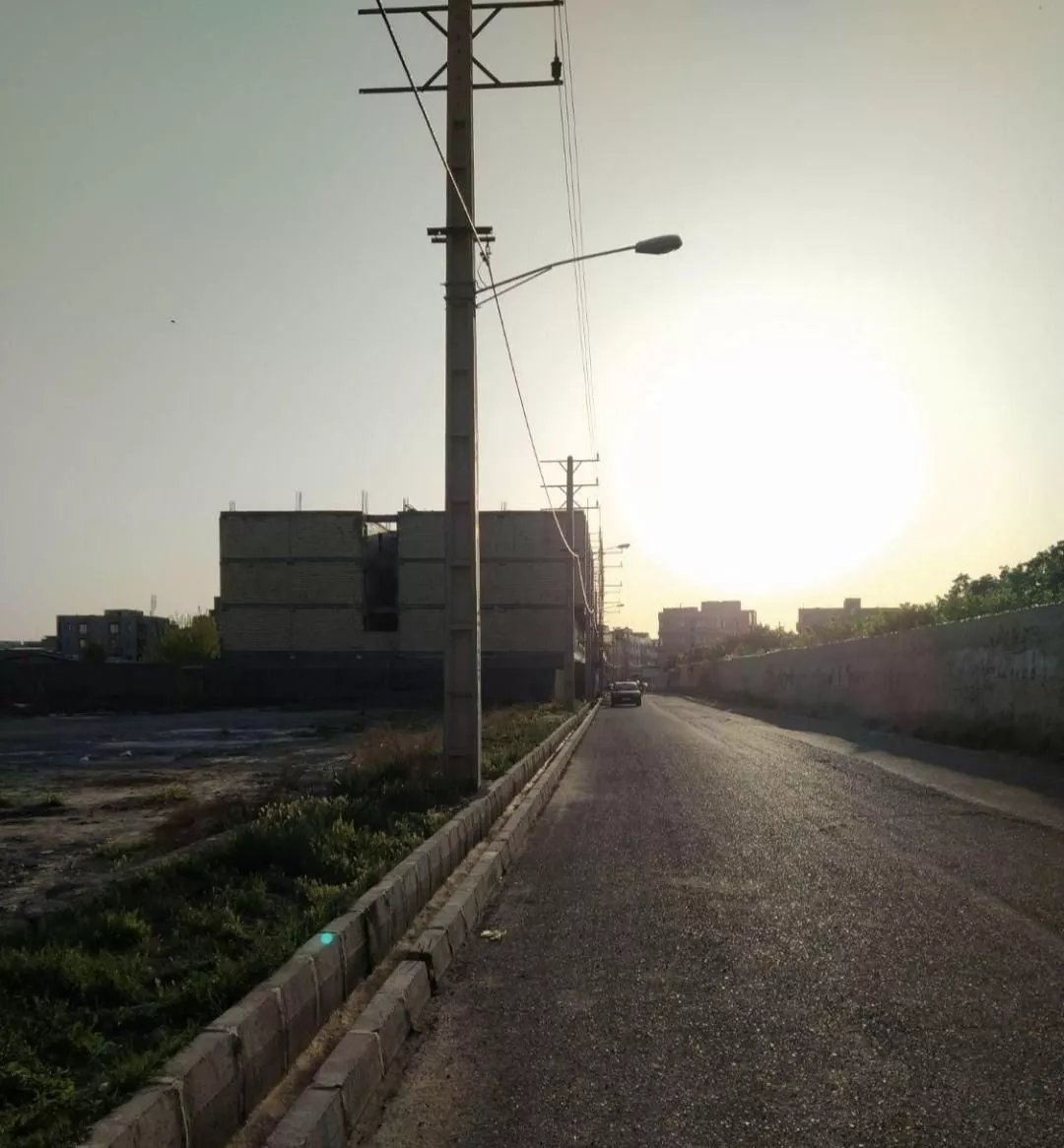 ۲۰۰ متر زمین _داخل بافت _ قابل معاوضه با خودرو