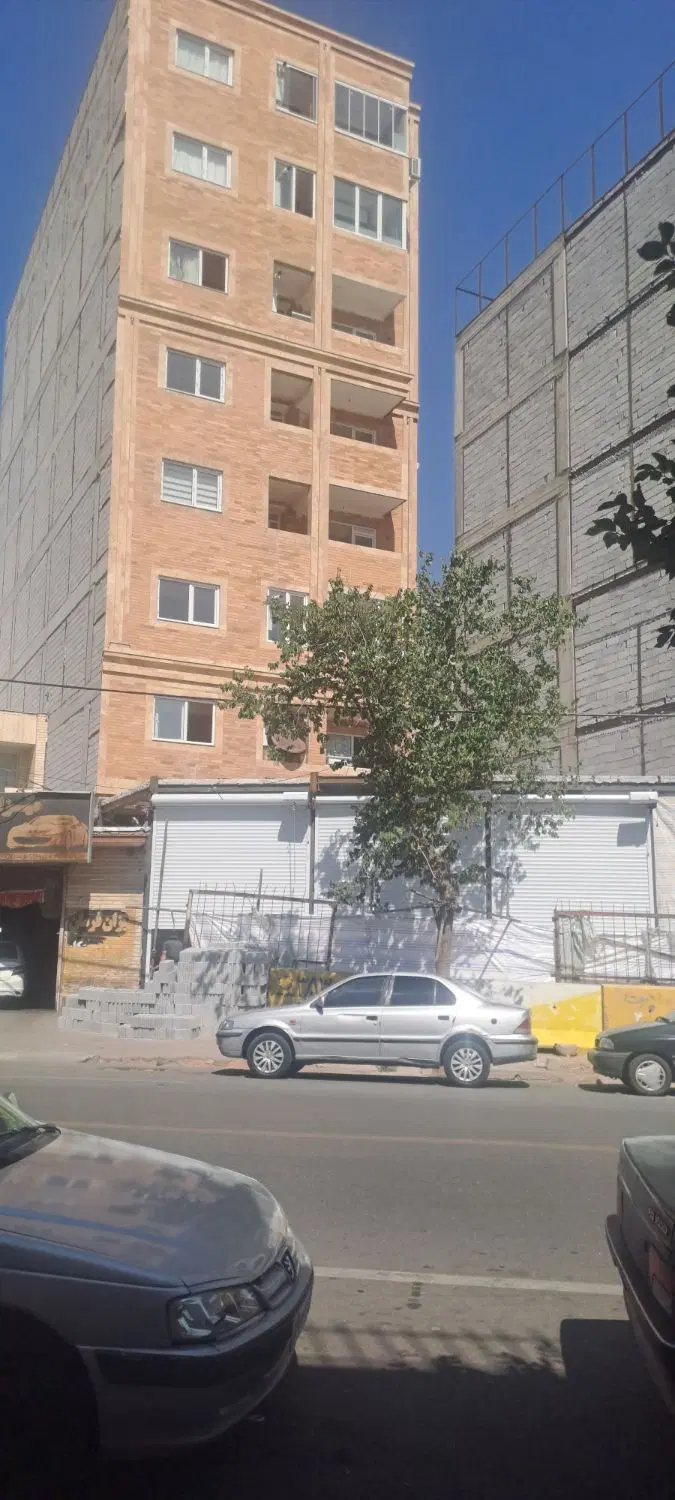 مقازه نوسازی 20متر درعباسی کوی شهدا