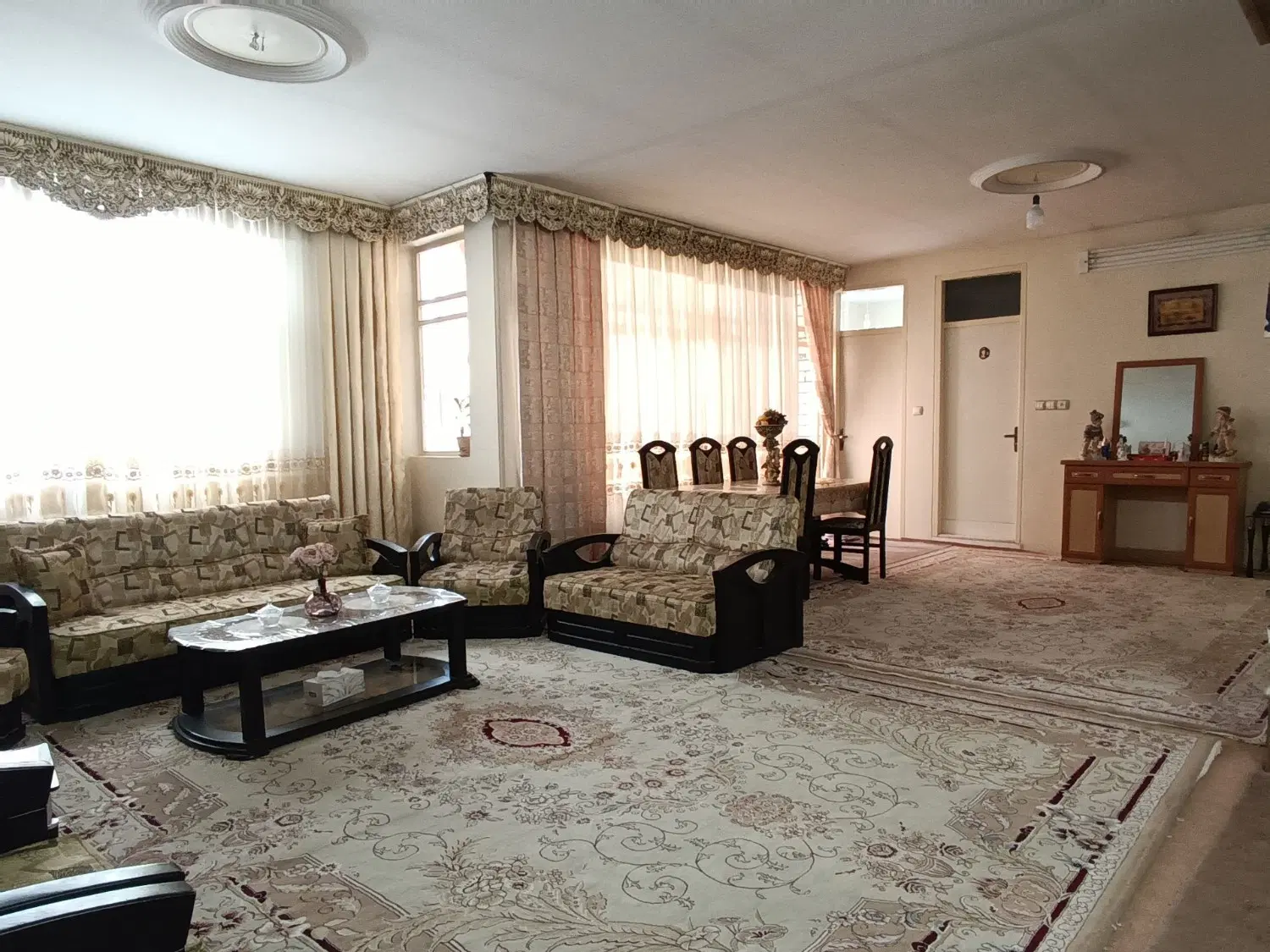 آپارتمان 108 متری در زعفرانیه