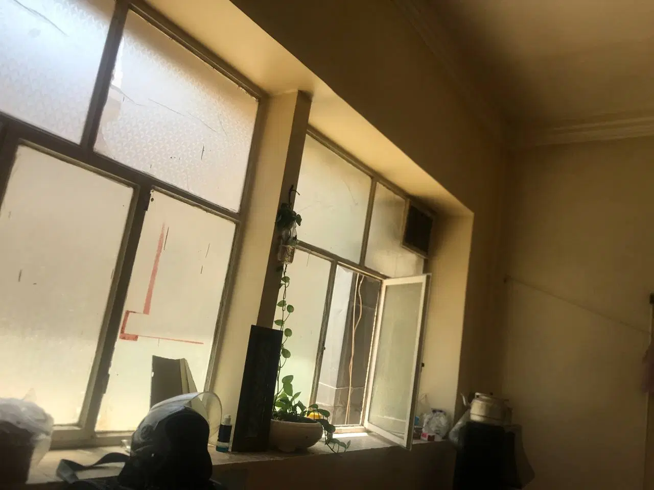 اقامت هم‌خانه‌ای نزدیک مترو رودکی