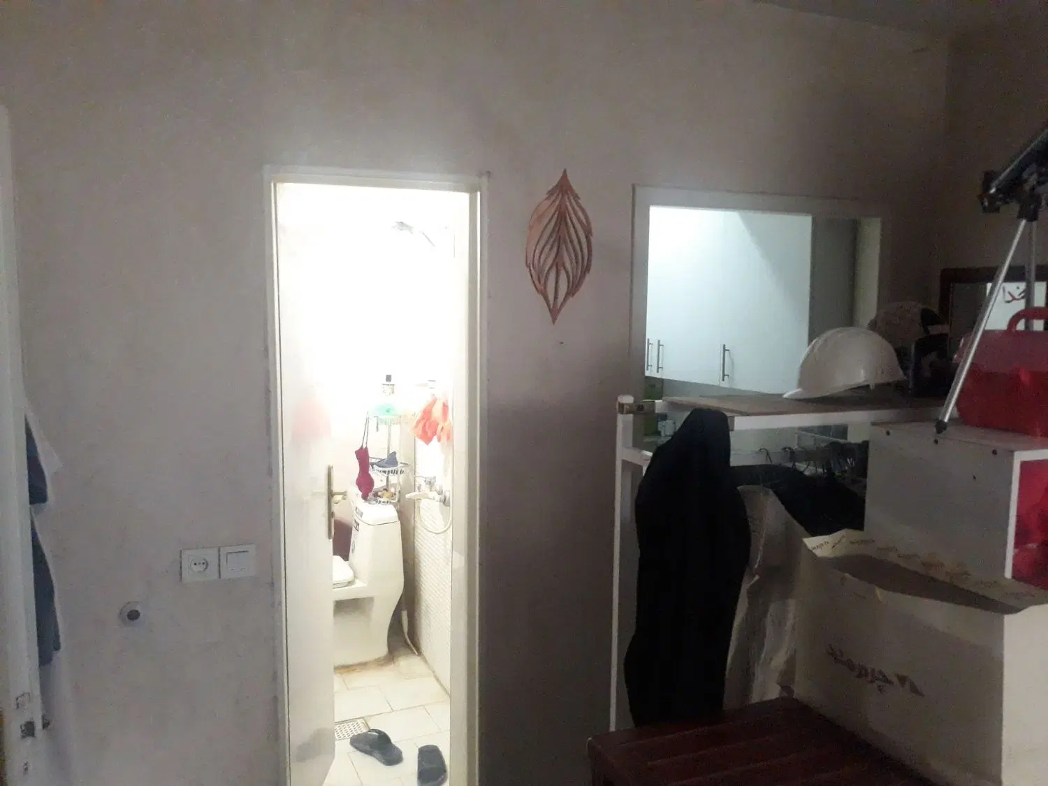 بلوار دکتر حسابی ۶۰متر ۱خواب سرامیک هایگلس