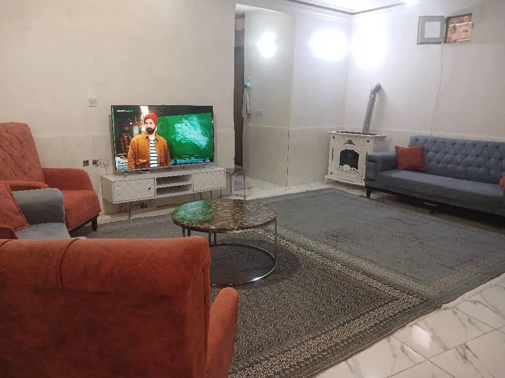 واحد همکف ۸۰ متری