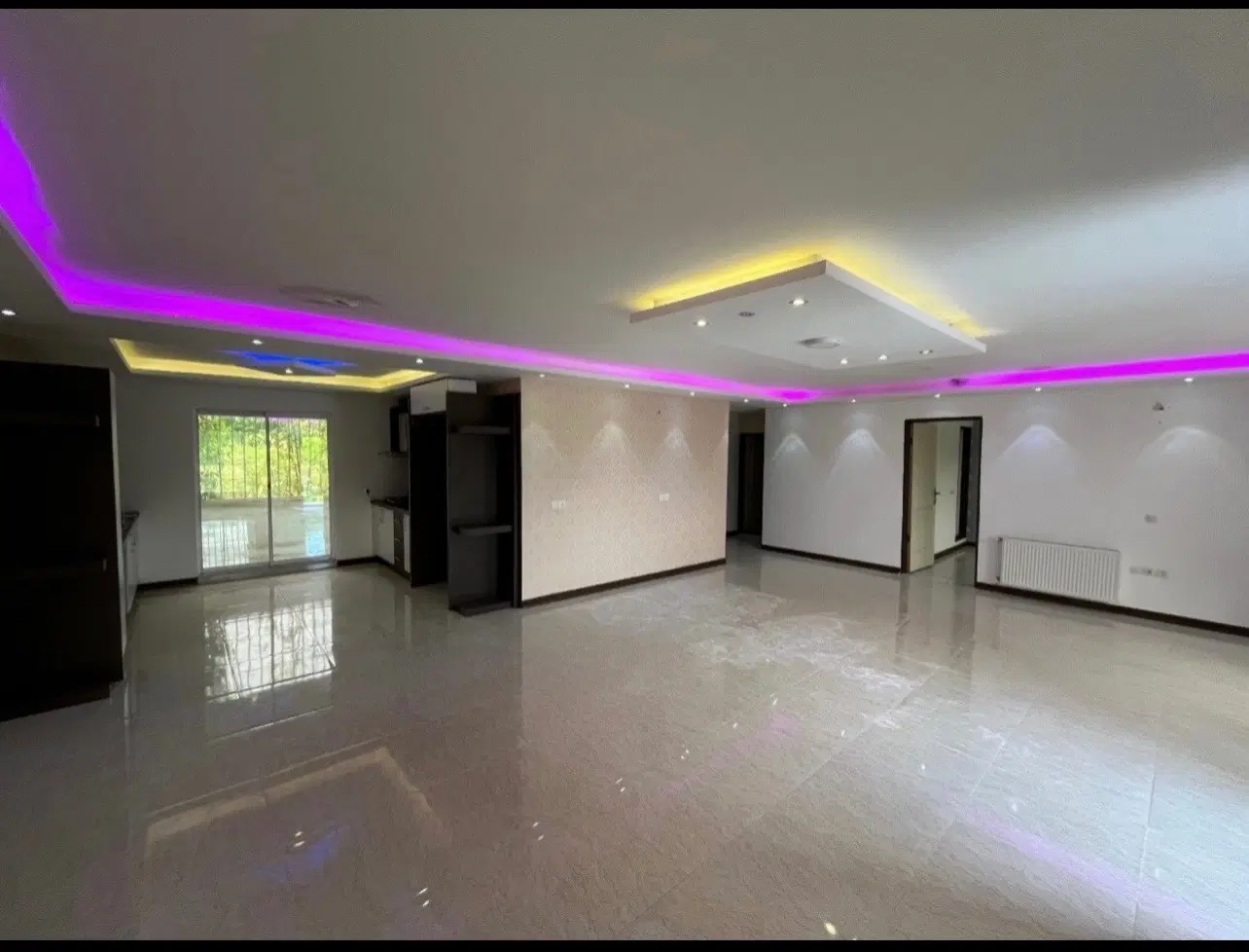 فروش ویلای سنددار ۴۴۰ متری سه خوابه