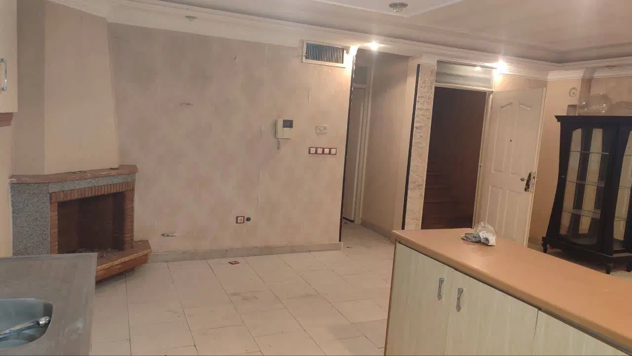 اپارتمان ۷۰ متری ۲ خواب سند دست اول