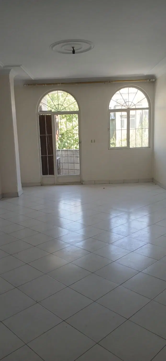 ۸۲ متر ۲ خوابه نارمک جانبازان