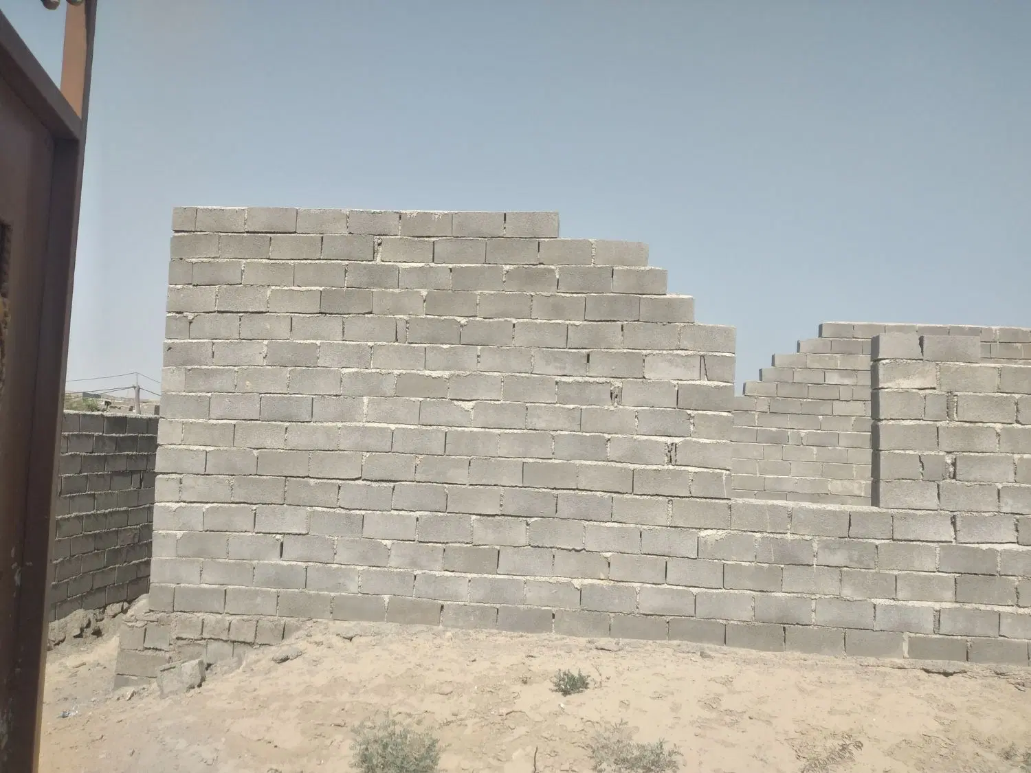 خونه نیم کاره فروشی کمب للو