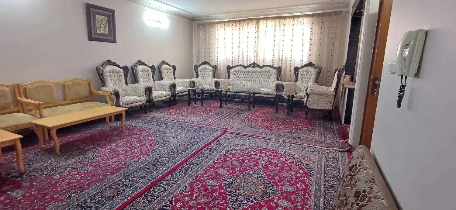 آپارتمان 100 متری ، امام خمینی 58