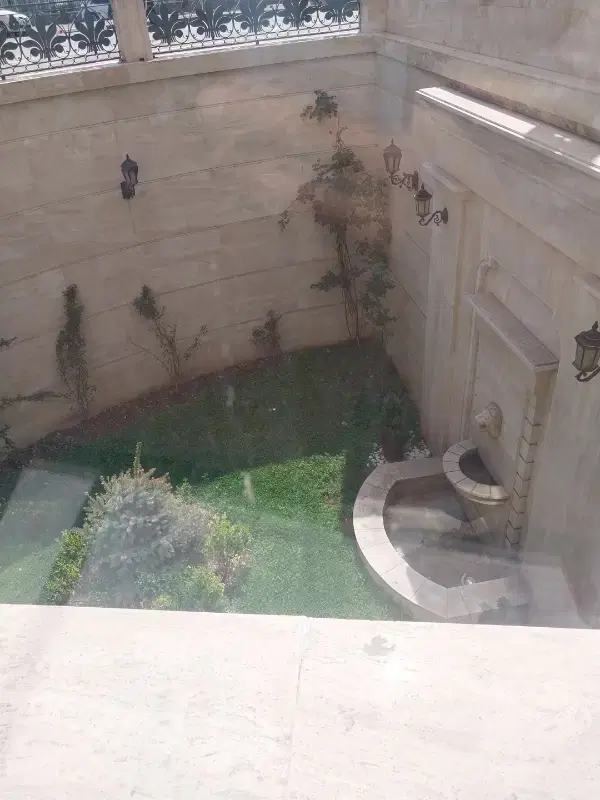 ۱۳۰ متر آپارتمان حیاط دار طرقبه