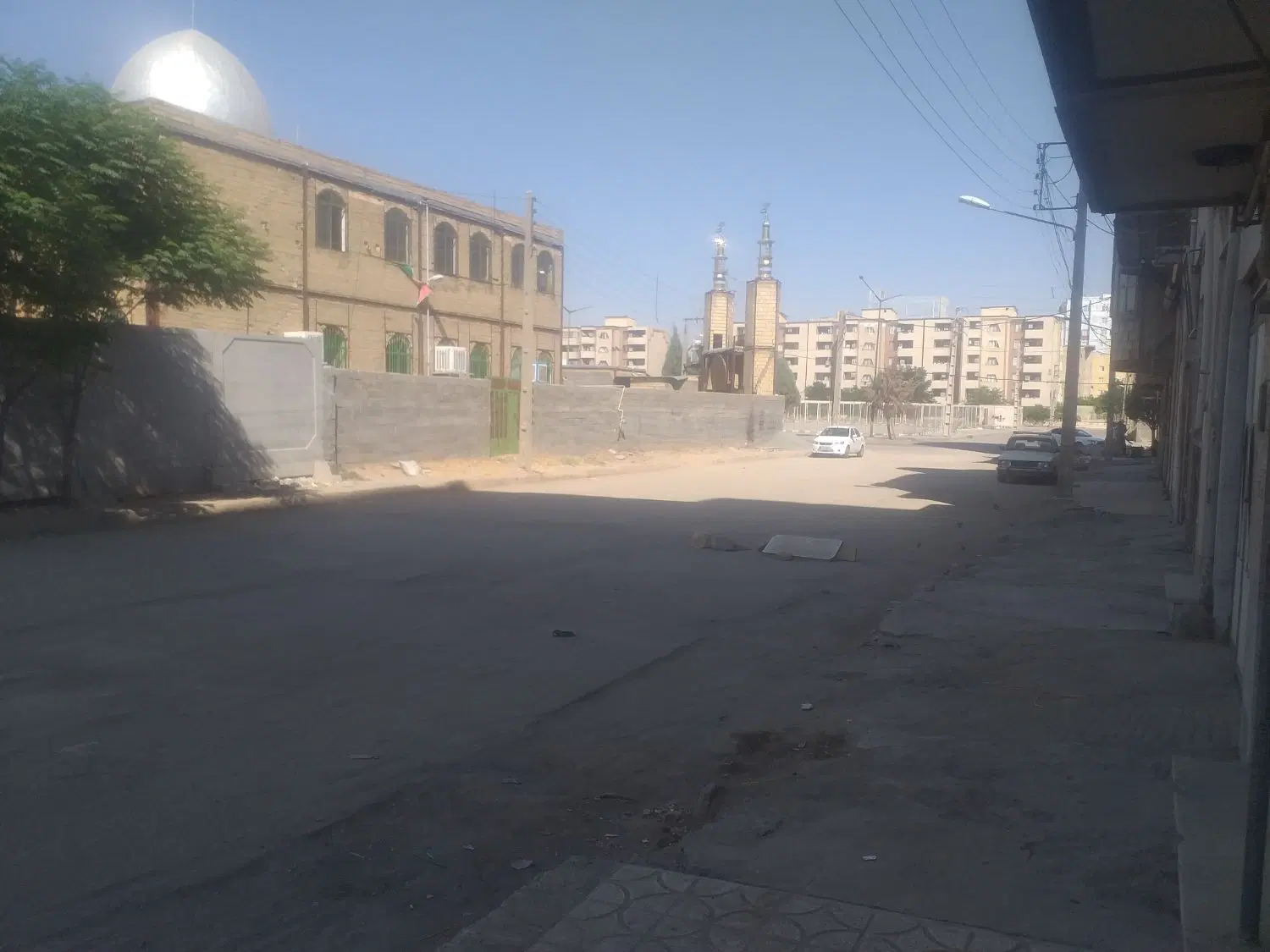۲۰۰متر جنوبی بر خیابان جهاد
