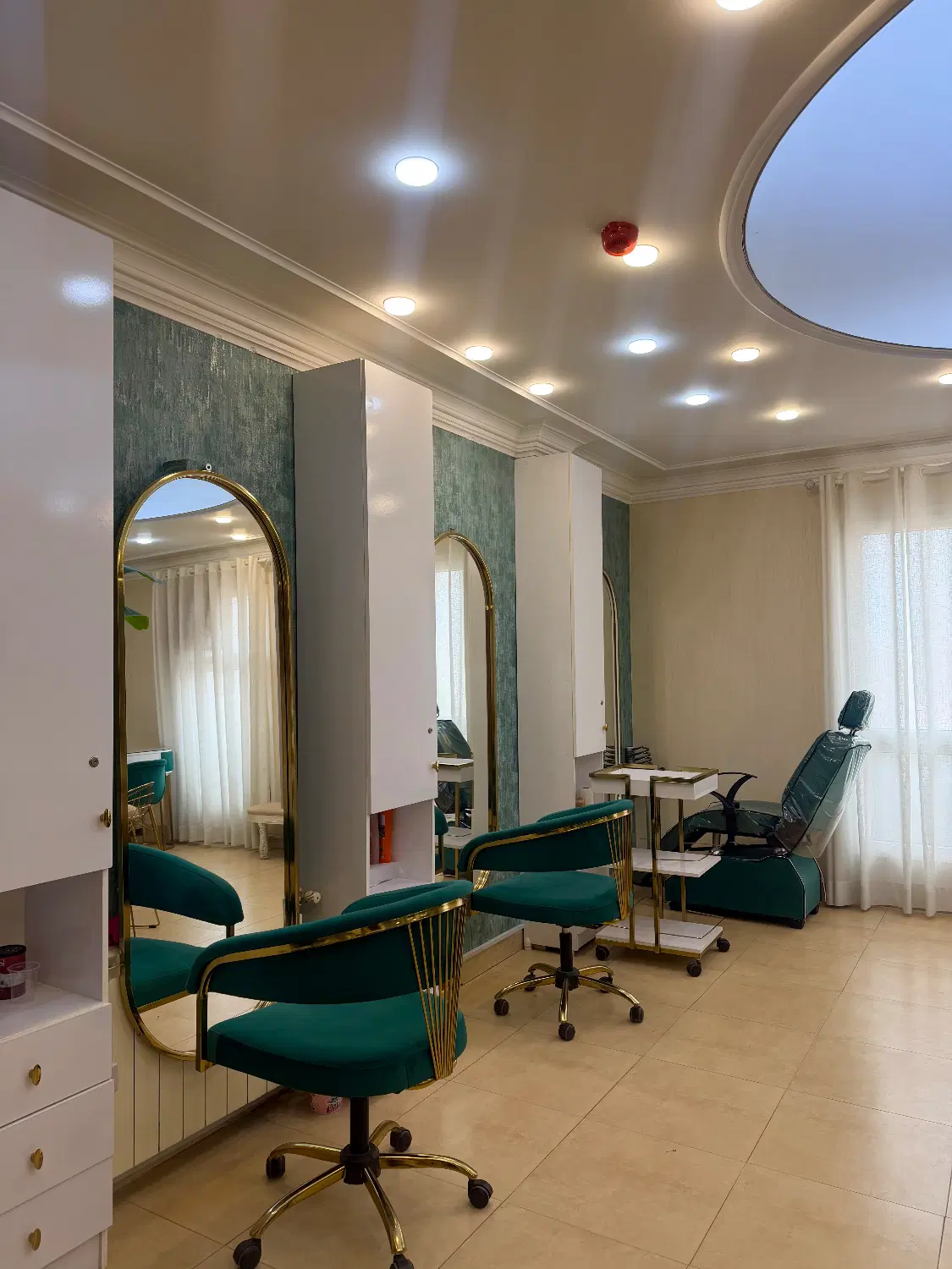 اجاره صندلی ارایشگاه