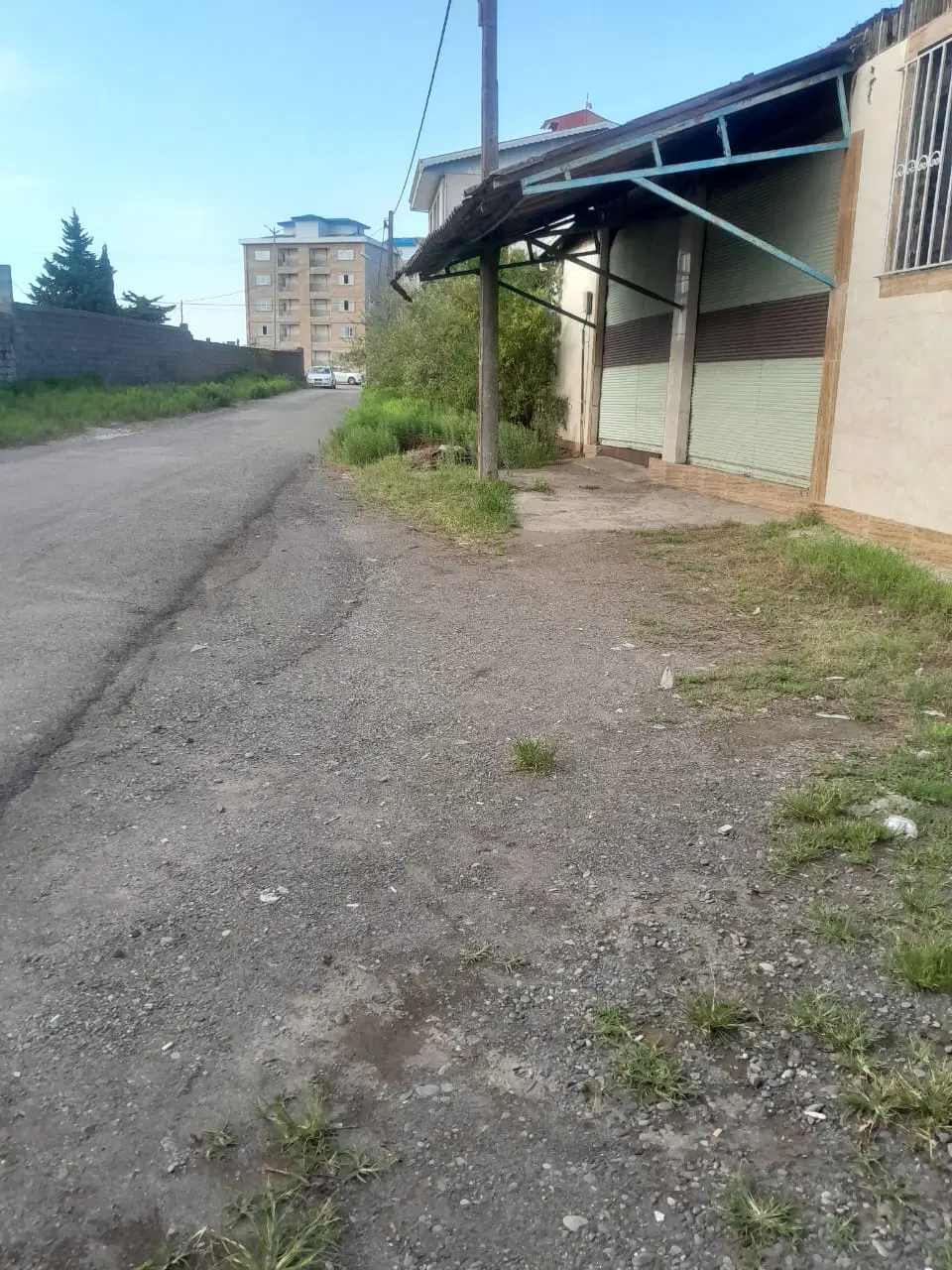 فروش خانه به همراه مغازه