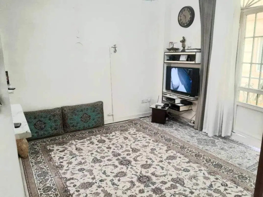 فروش آپارتمان ۳۱ متری - نقلی و خوش‌نقشه