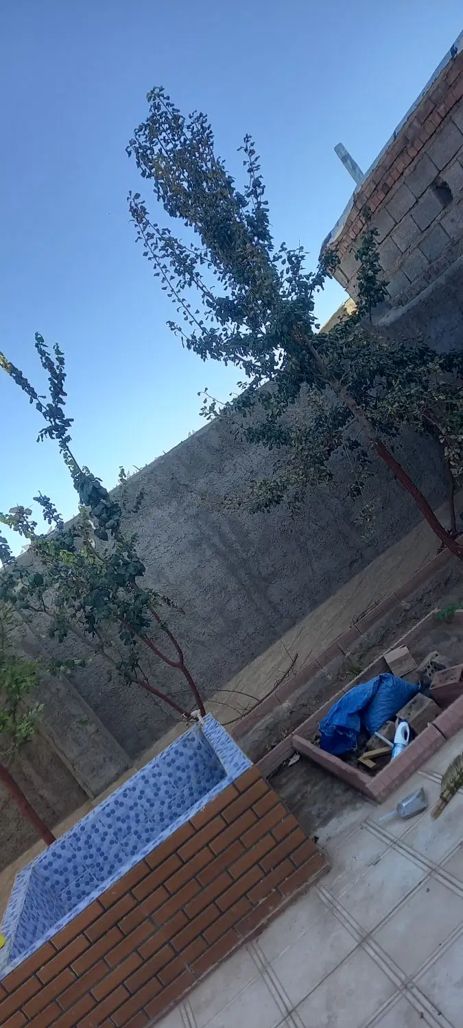 حسین اباد خان