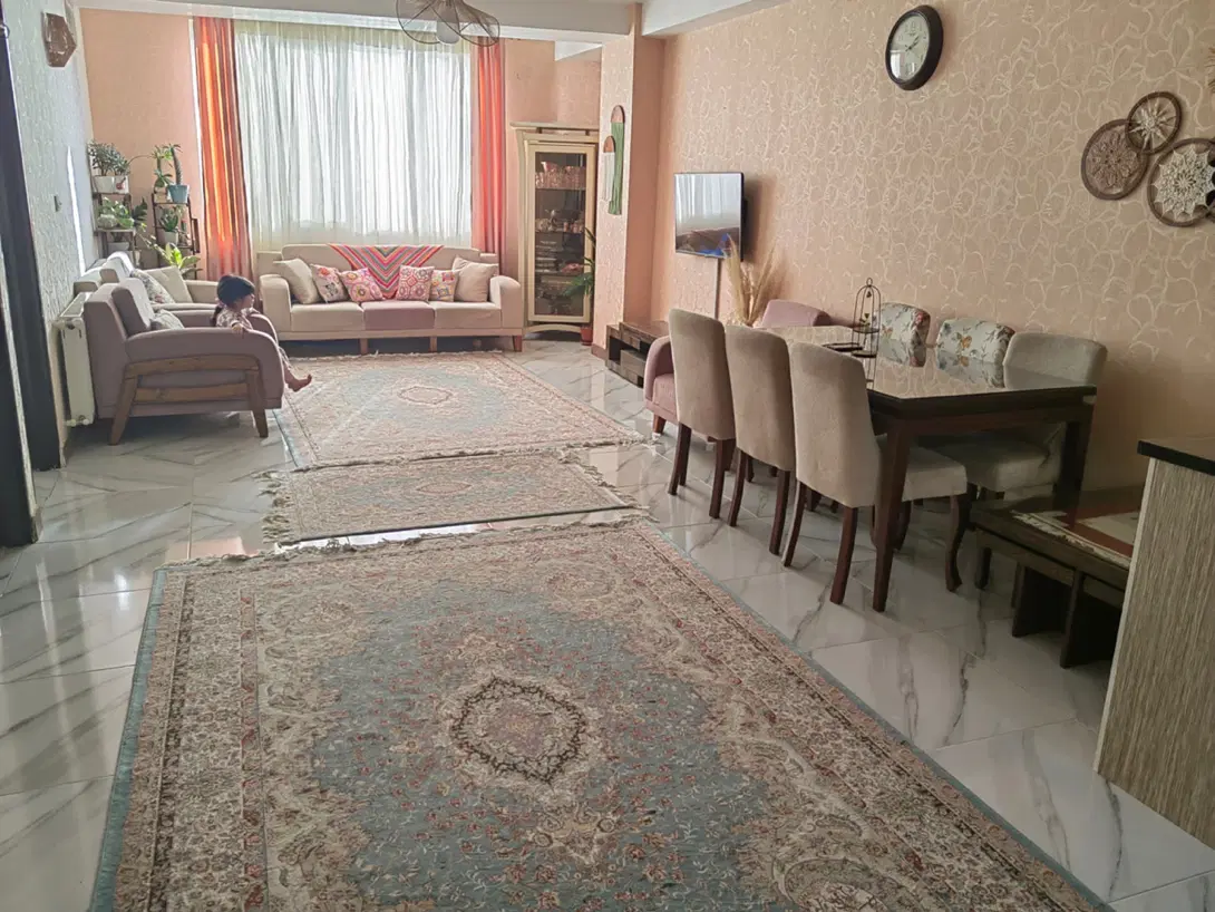 ۷۳ متر طبقه اول _ پارکینگ اختصاصی _ داریوش