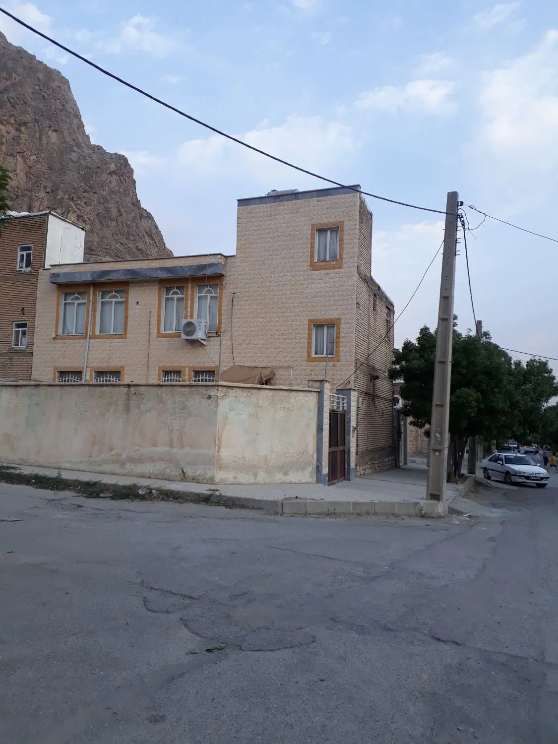 خانه ویلایی مشاعی شهرک ظفر خ تنگه