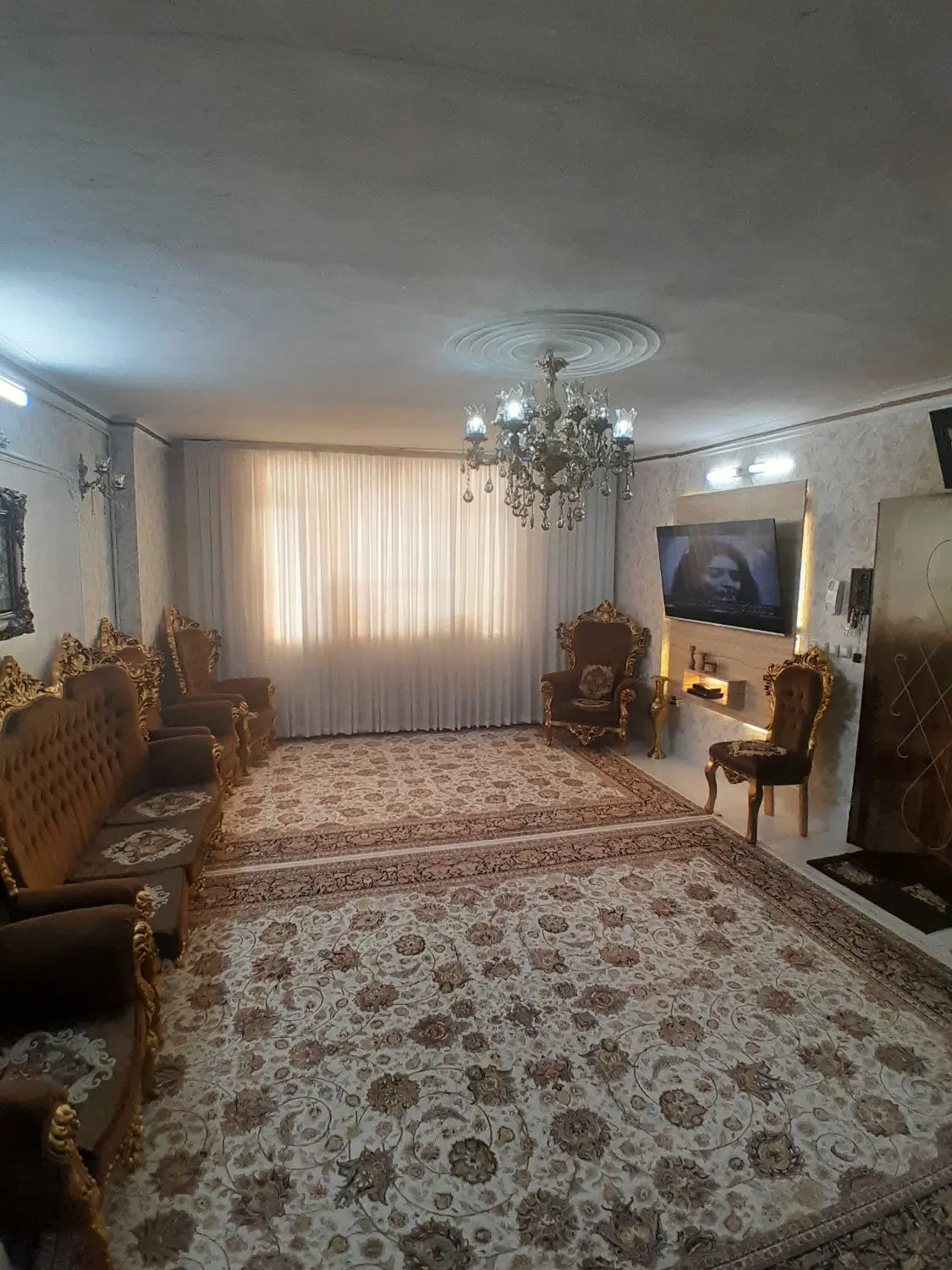 ۸۰متر دوخواب حاشیه وحید