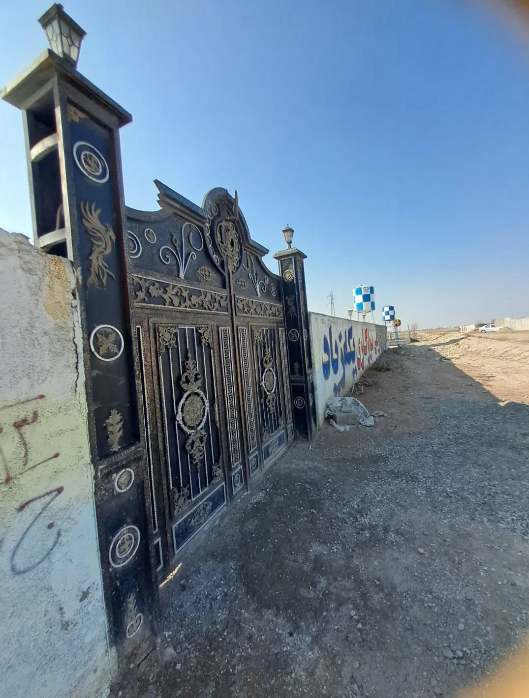 ۴۰۰متر باغ
