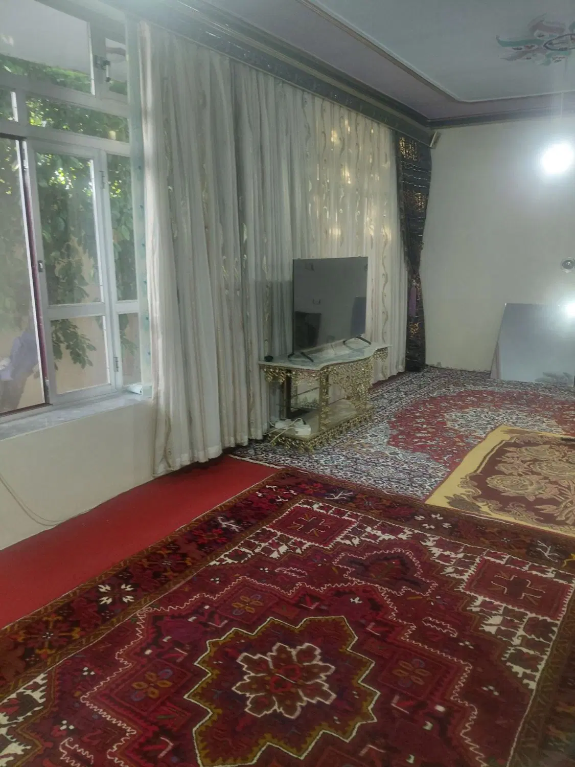 ساختمان ویلایی با تمام امکانات