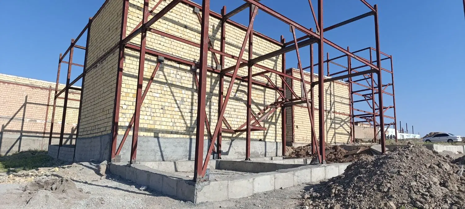 دو طبقه اسکلت در خلیفه