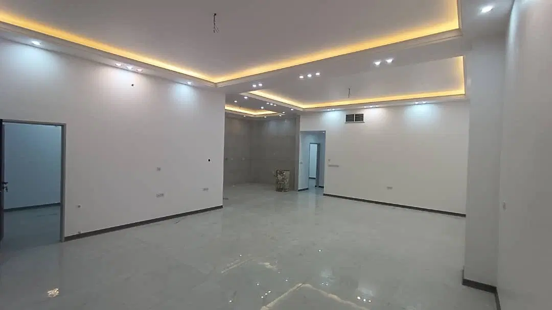 زمین درب حیات لوکیشن دار (کدخدایی)