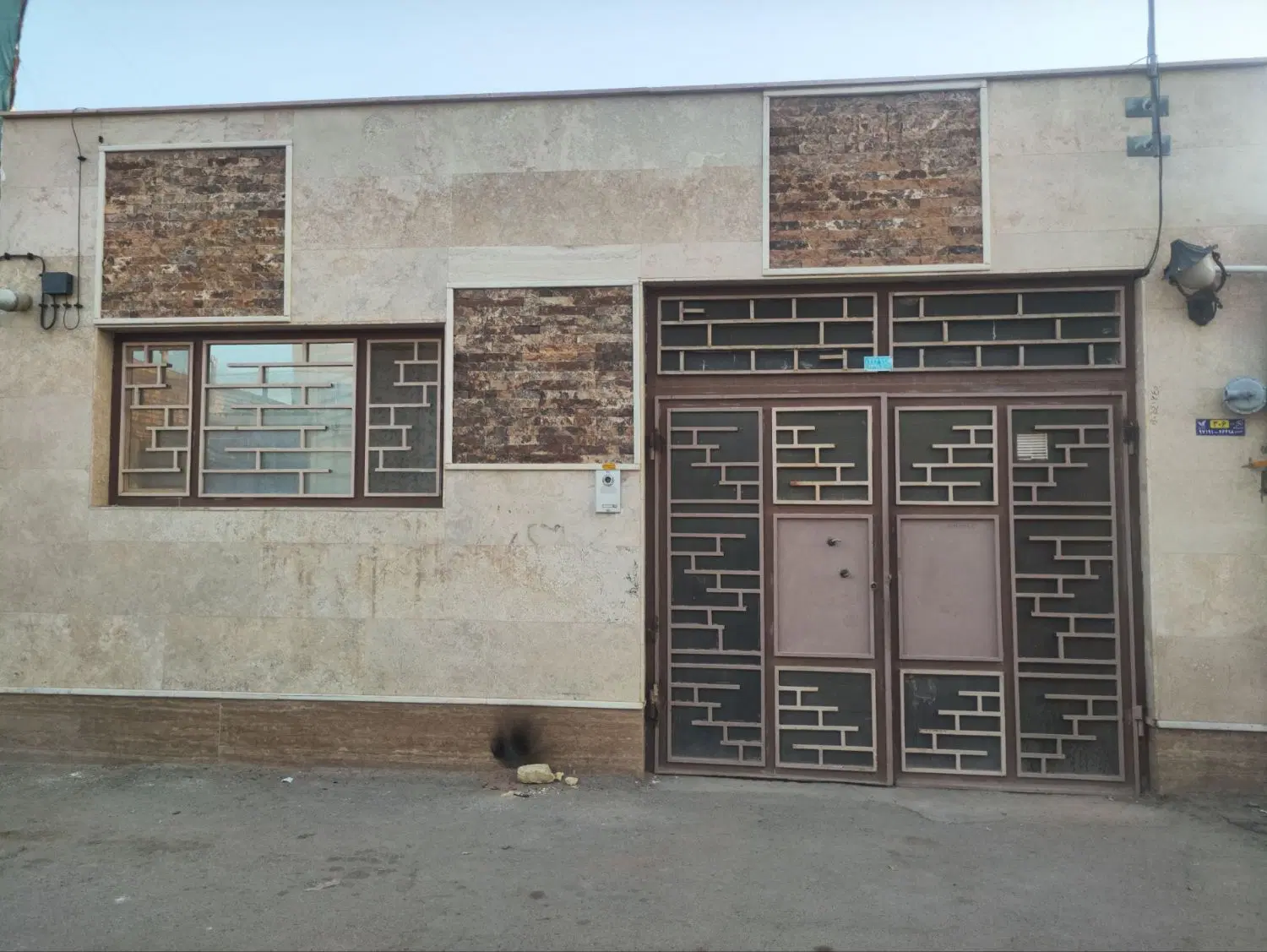 ویلایی بزرگ حاجی اباد
