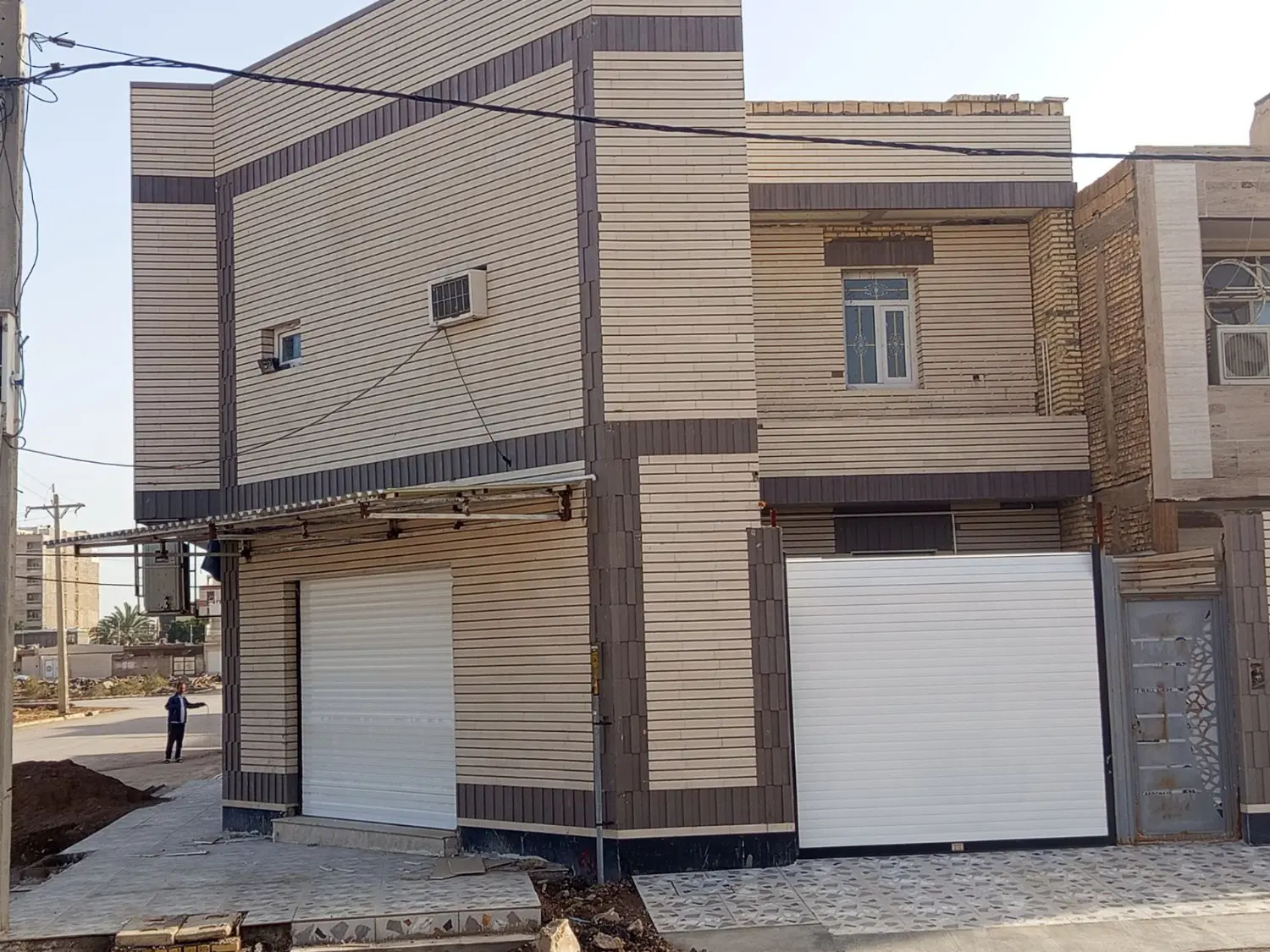 دو طبقه مجزا امیر اباد فاز 2