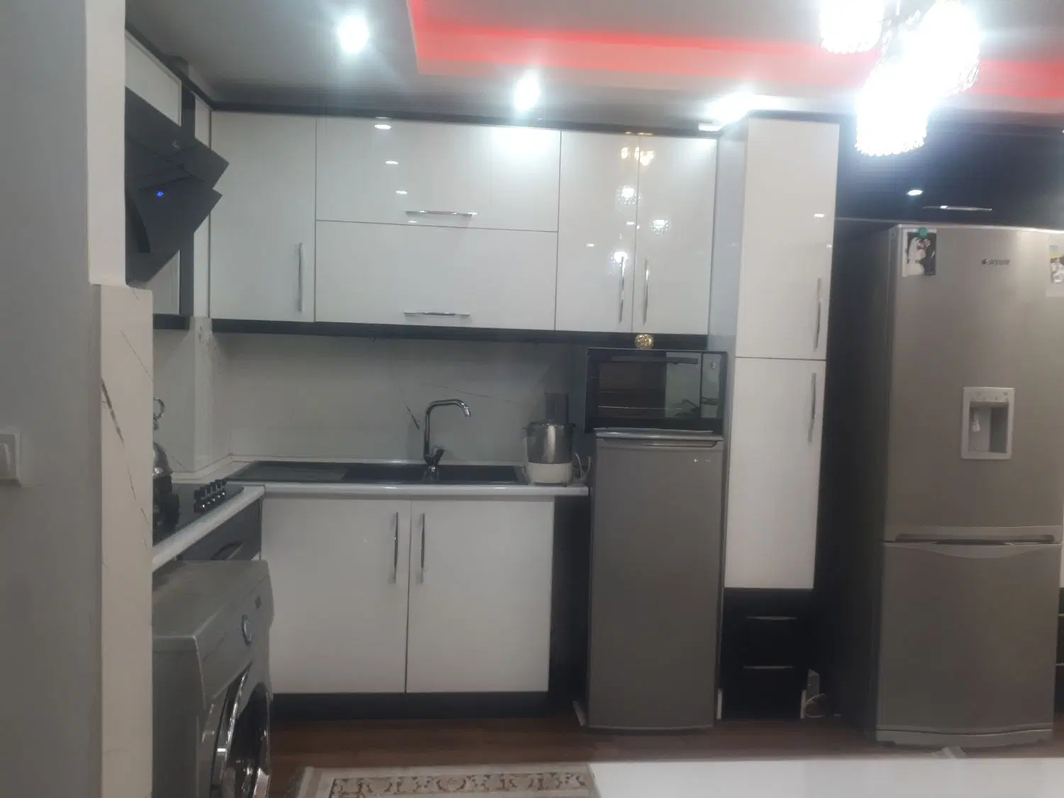 فروش آپارتمان ۸۳متری سندار استقامت یک خ بلال زاده