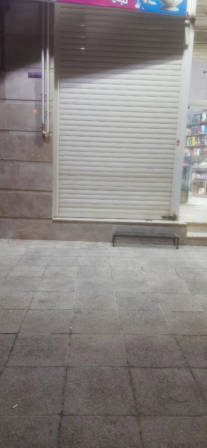 اجاره مغازه دو بر ۳۵ متری بلوار هرمزگان