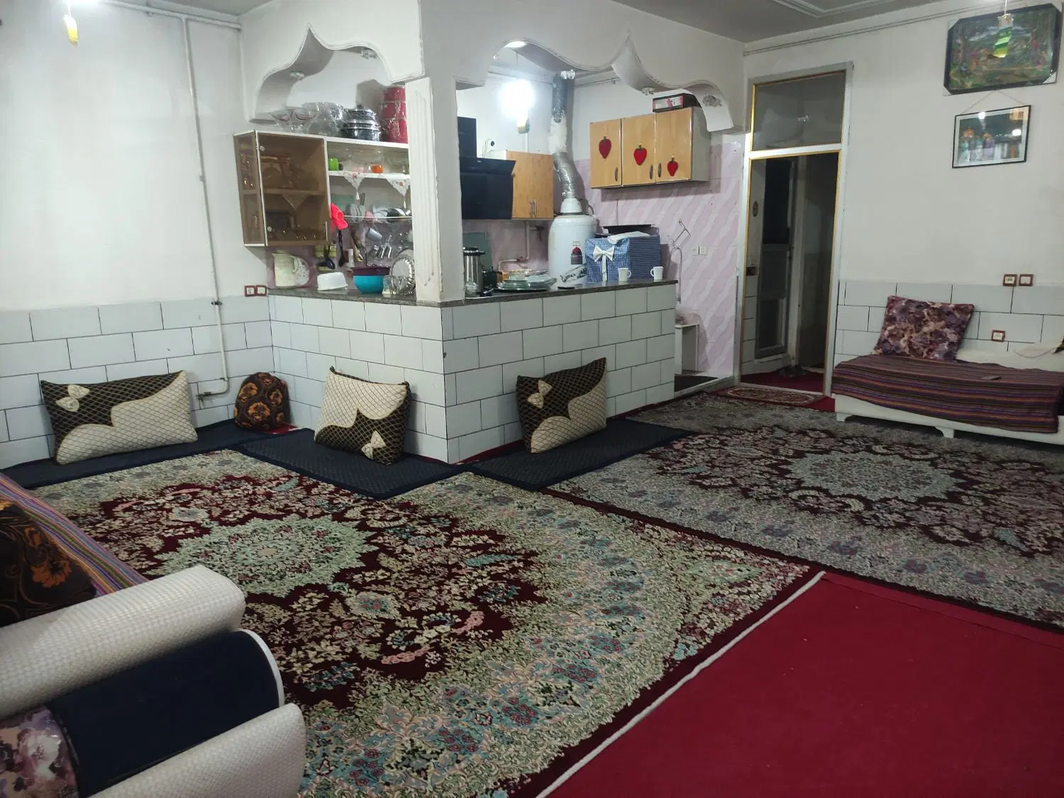 یک خانه مسکونی واقع در سجادیه کوچه 15