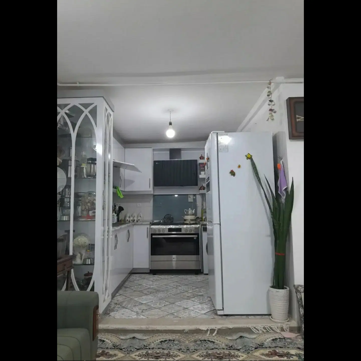 فاز پنج ارغوان طبقه وسط