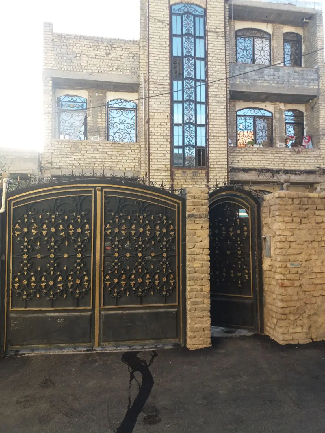رهن و اجاره طبقه سوم تک واحدی ۱۲۰ متر فرصت شیرازی