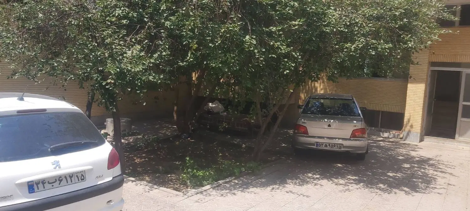 منزل مسکونی وکلنگی