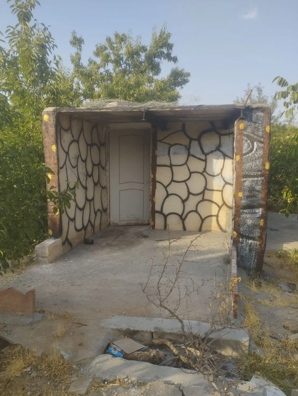 خونه باغ ییلاقی در حوالی پلزمونخان