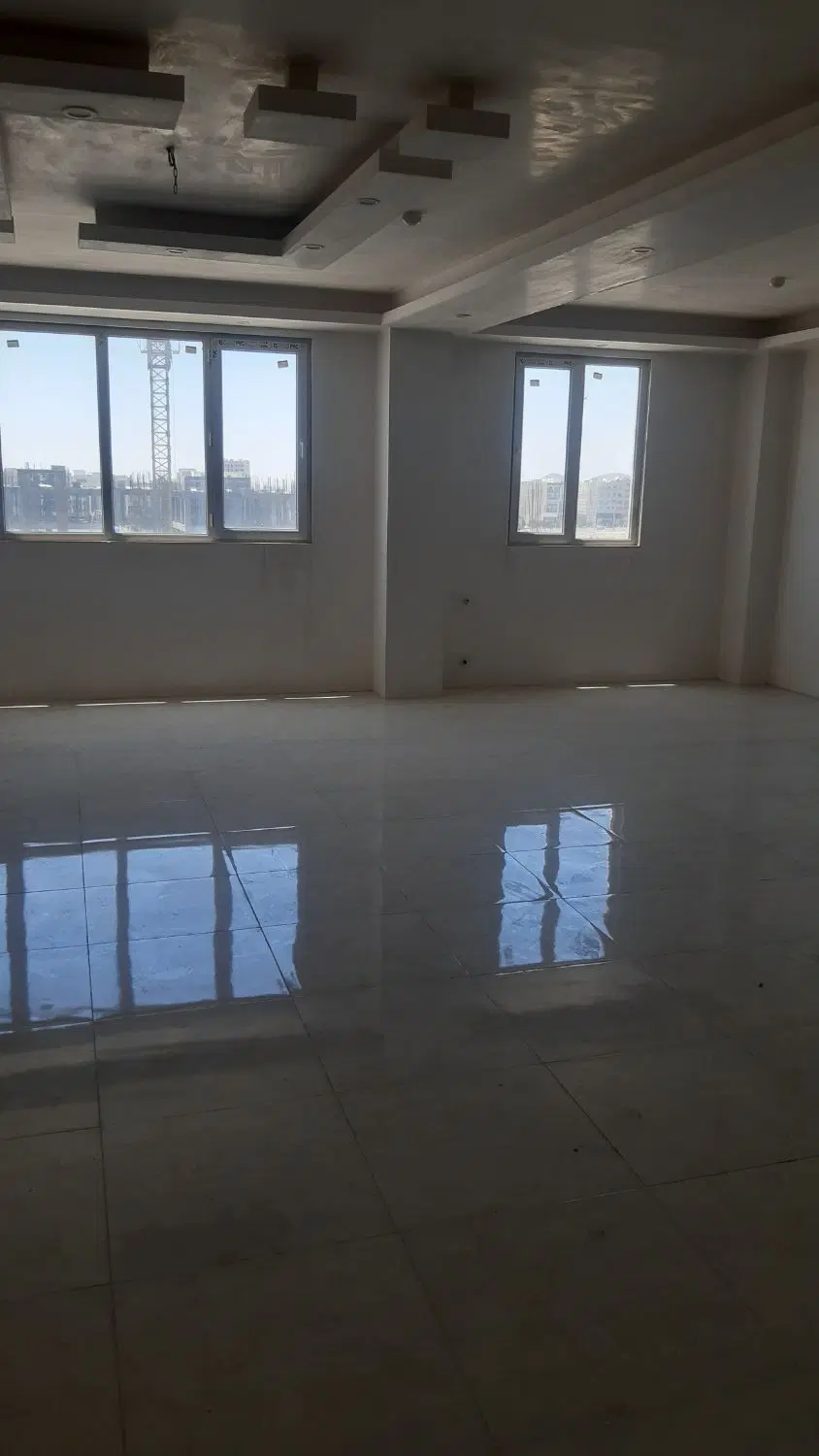 ۱۳۵متر، ۳ خواب، ویو پارک تندرستی
