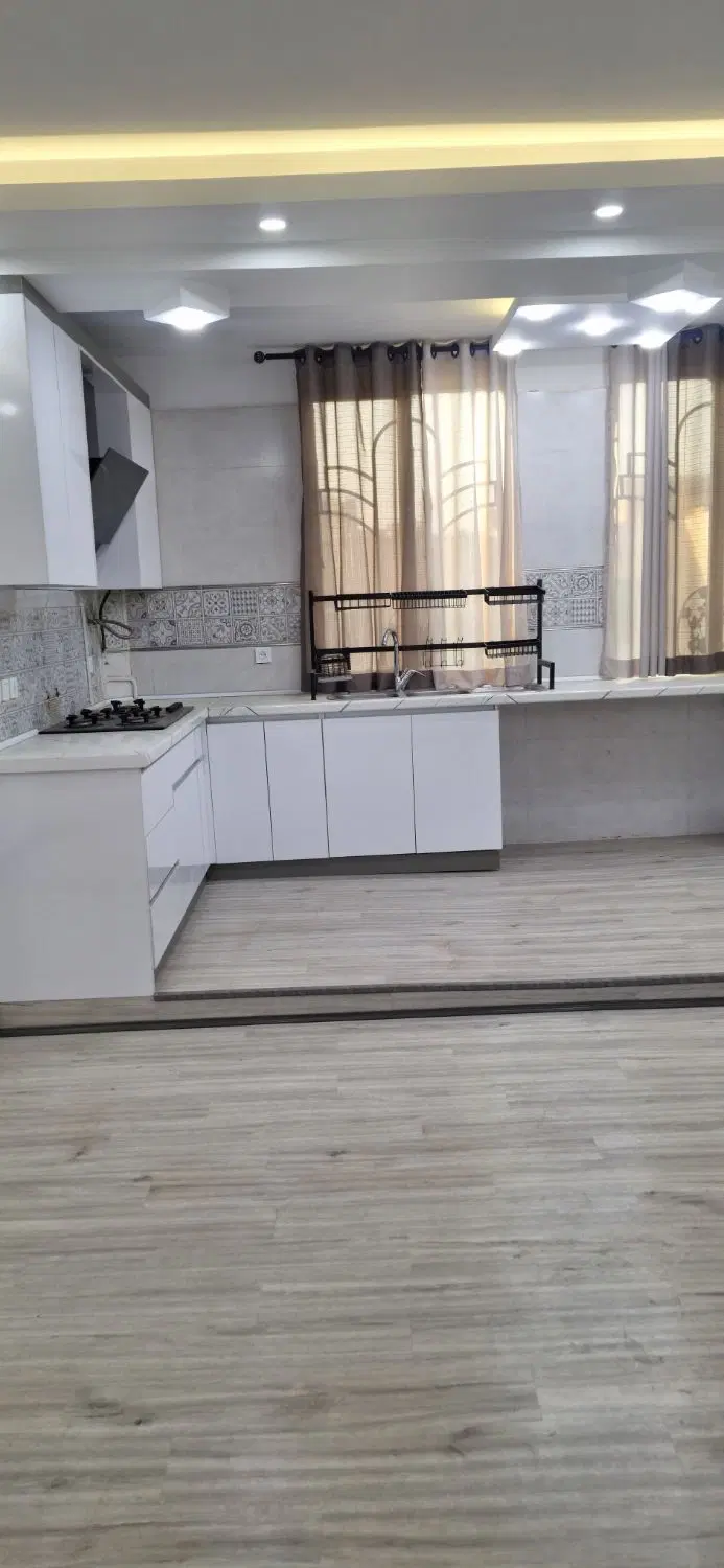 آپارتمان رهن کامل اندیشه فاز یک